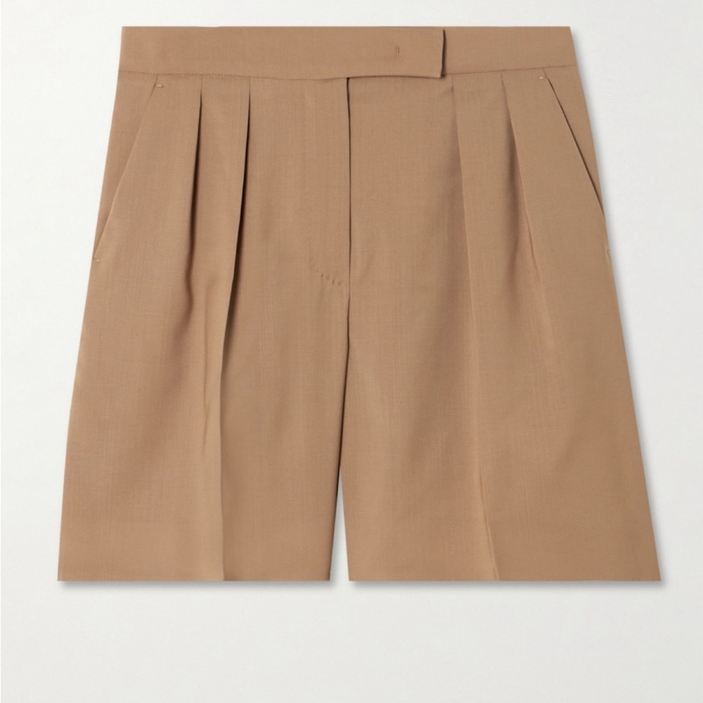 Max Mara pleated wool shorts size 36-US 2